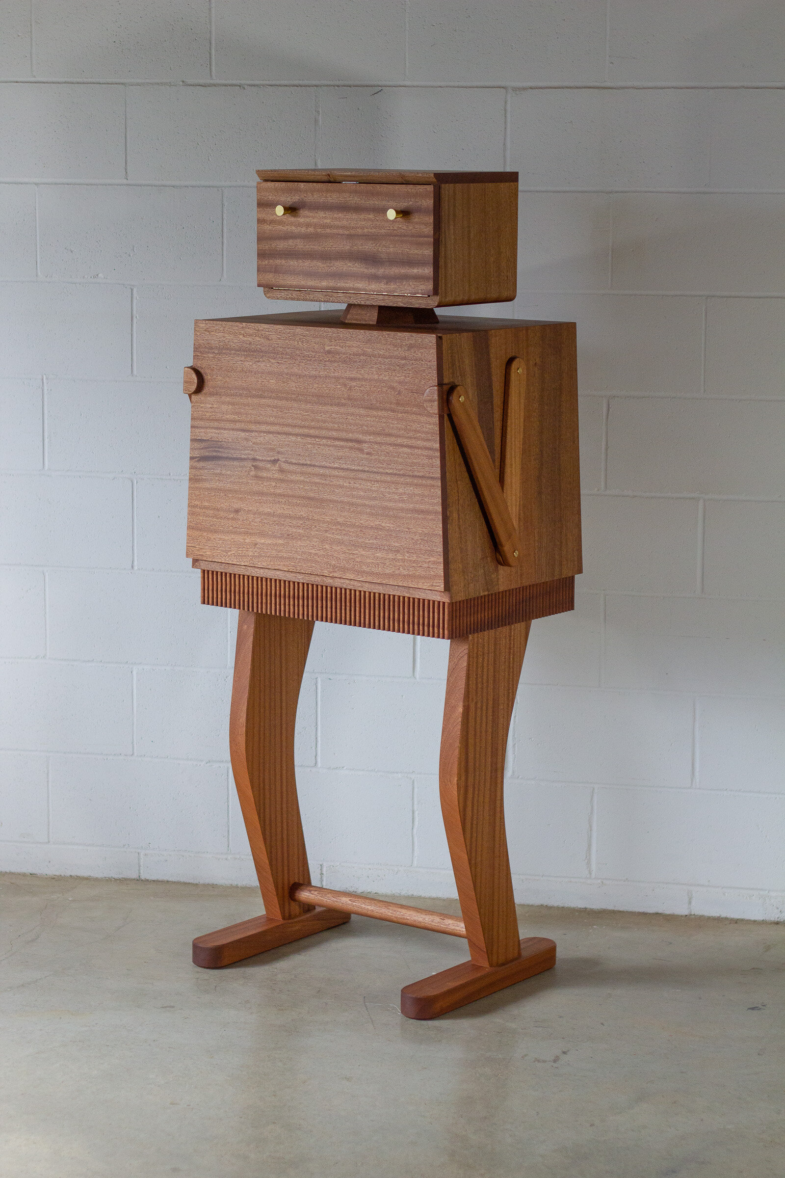 Wooden robot drinks cabinet deals